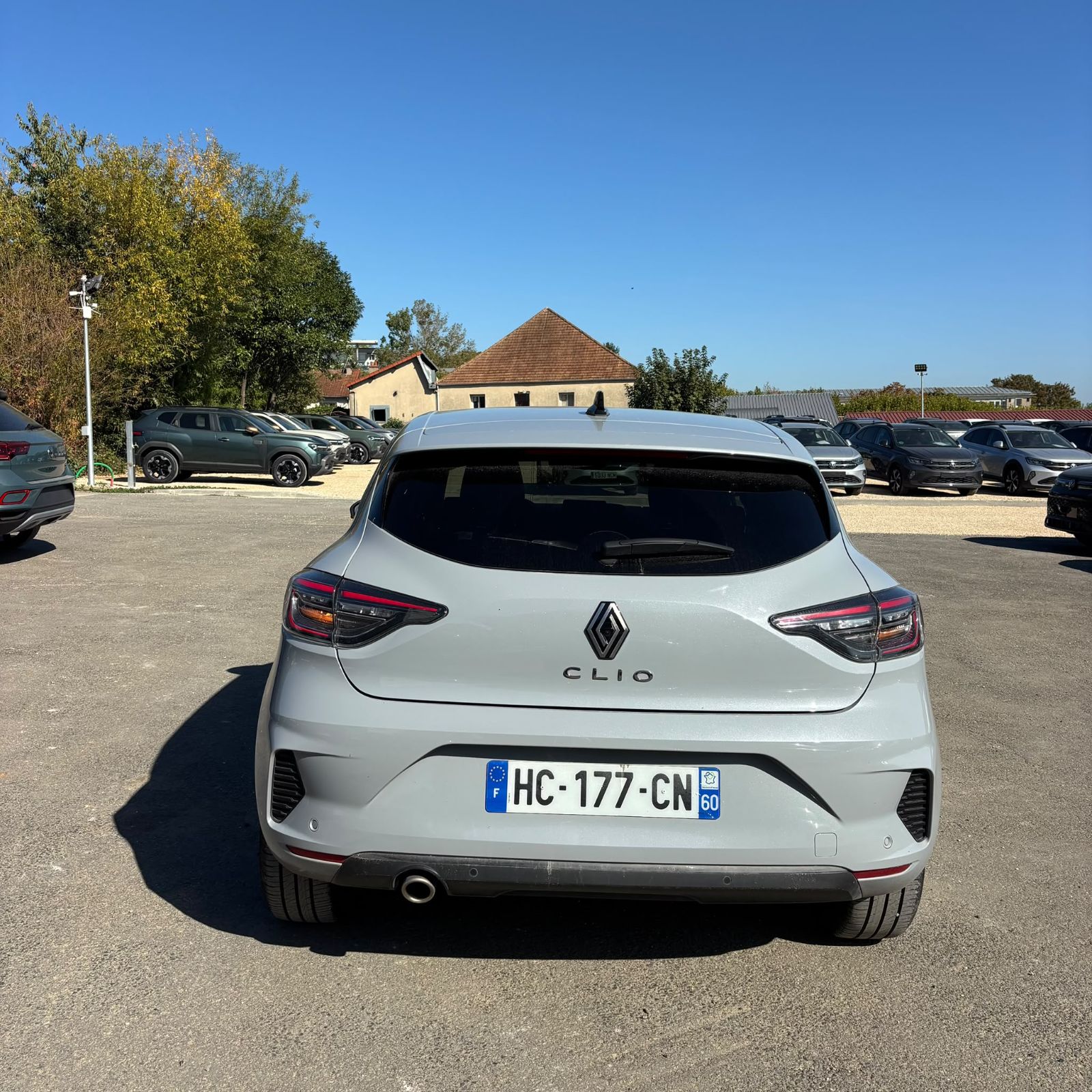 RENAULT CLIO V Eco G 100 ch GSR2 Techno 5P occasion - Leader export auto Algérie, licence moudjahidine, CCR (Vue 8) - DJCAR