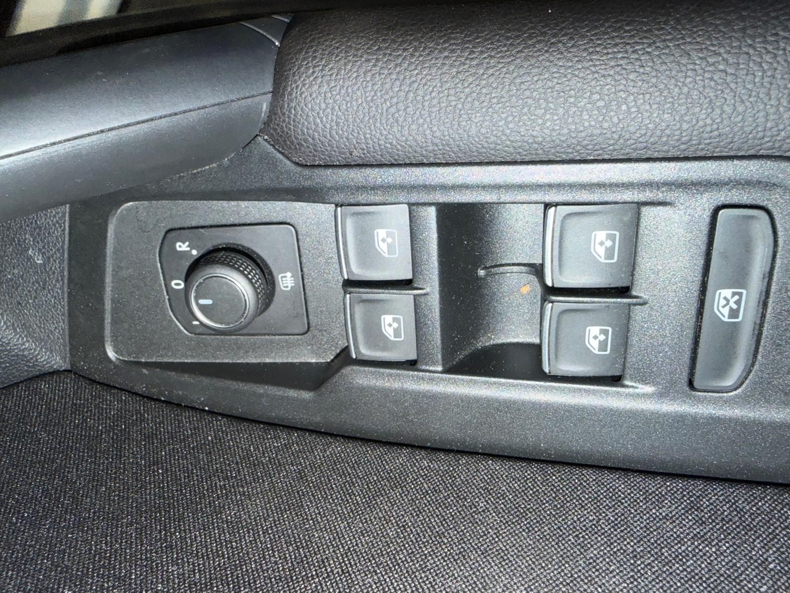 VOLKSWAGEN TIGUAN 1.5 TSI 150ch DSG7 Elegance occasion - Leader export auto Algérie, licence moudjahidine, CCR (Vue 20) - DJCAR
