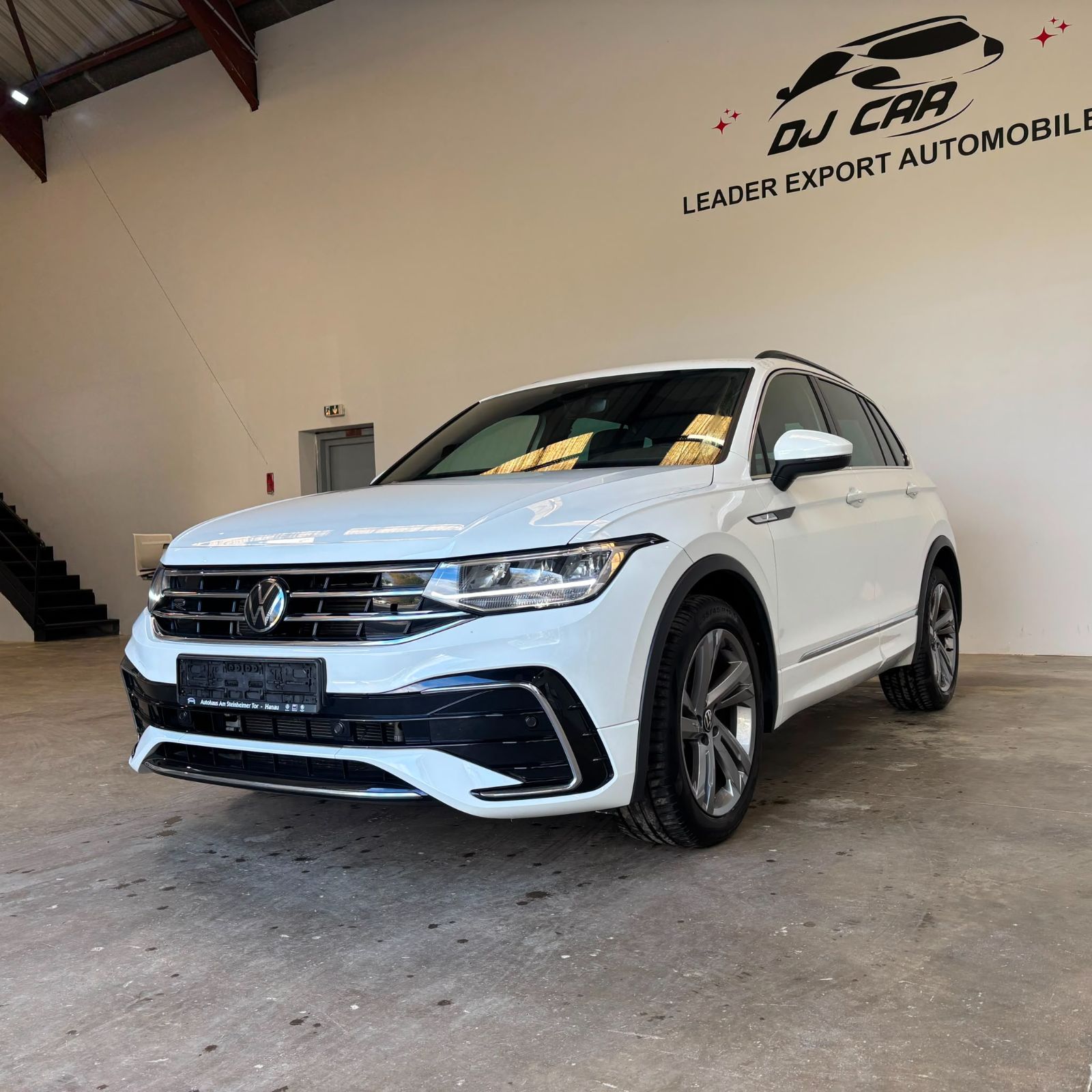 VOLKSWAGEN TIGUAN 1.5 TSI 150ch R LINE DSG7 TOIT PANO occasion - Leader export auto Algérie, licence moudjahidine, CCR (Vue 2) - DJCAR