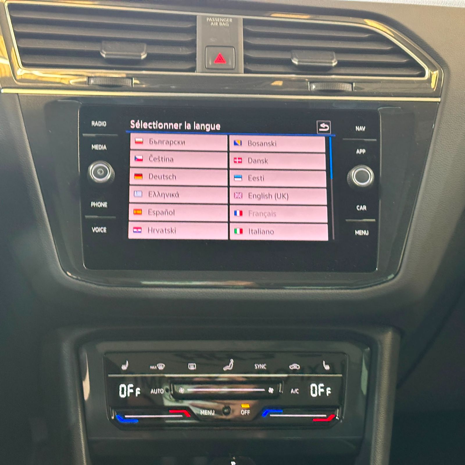 VOLKSWAGEN TIGUAN 1.5 TSI 150ch R LINE DSG7 TOIT PANO occasion - Leader export auto Algérie, licence moudjahidine, CCR (Vue 16) - DJCAR