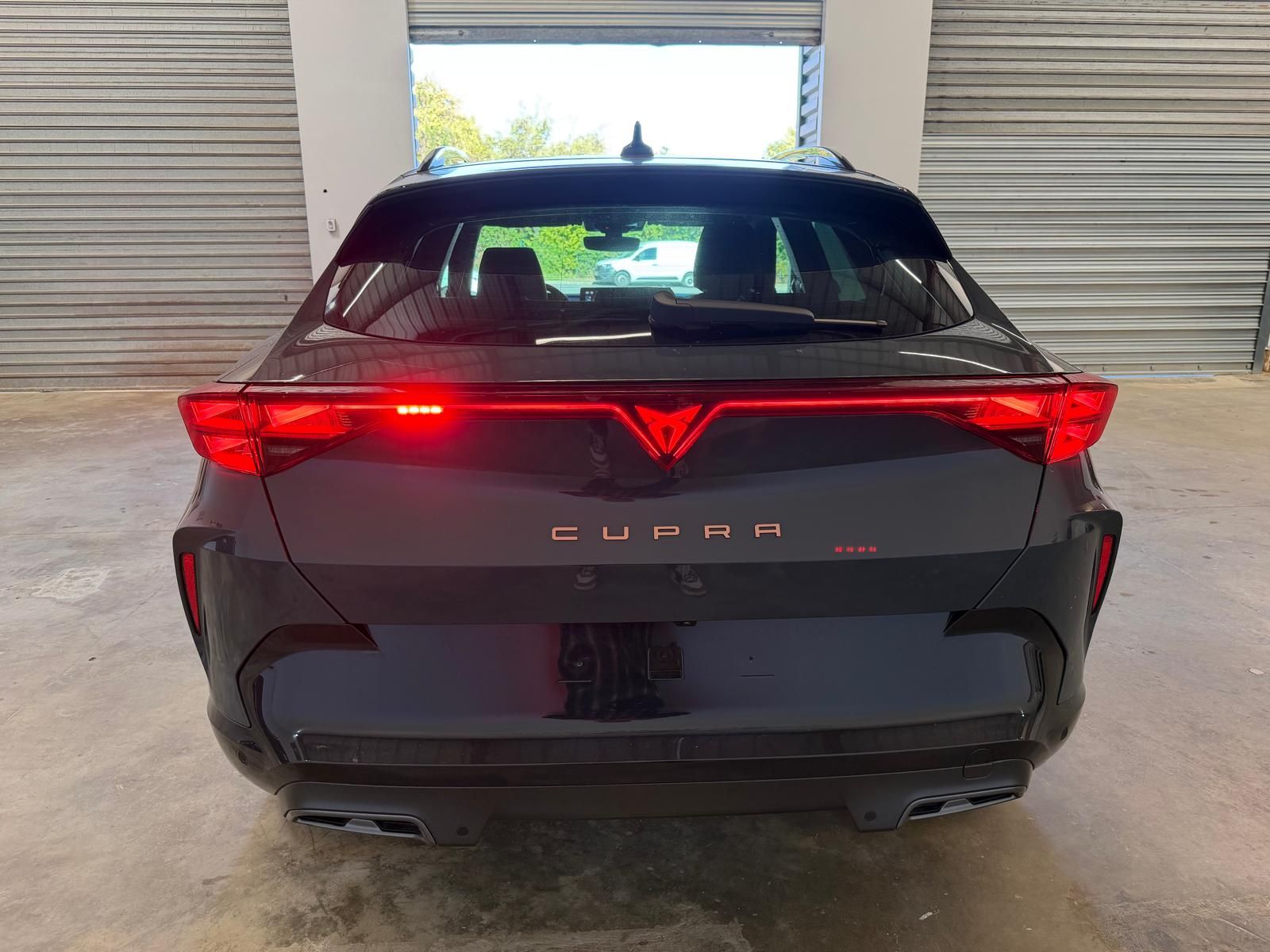 CUPRA FORMENTOR PH2 1.5 eTSI 150 ch DSG7 V 5P occasion - Leader export auto Algérie, licence moudjahidine, CCR (Vue 6) - DJCAR
