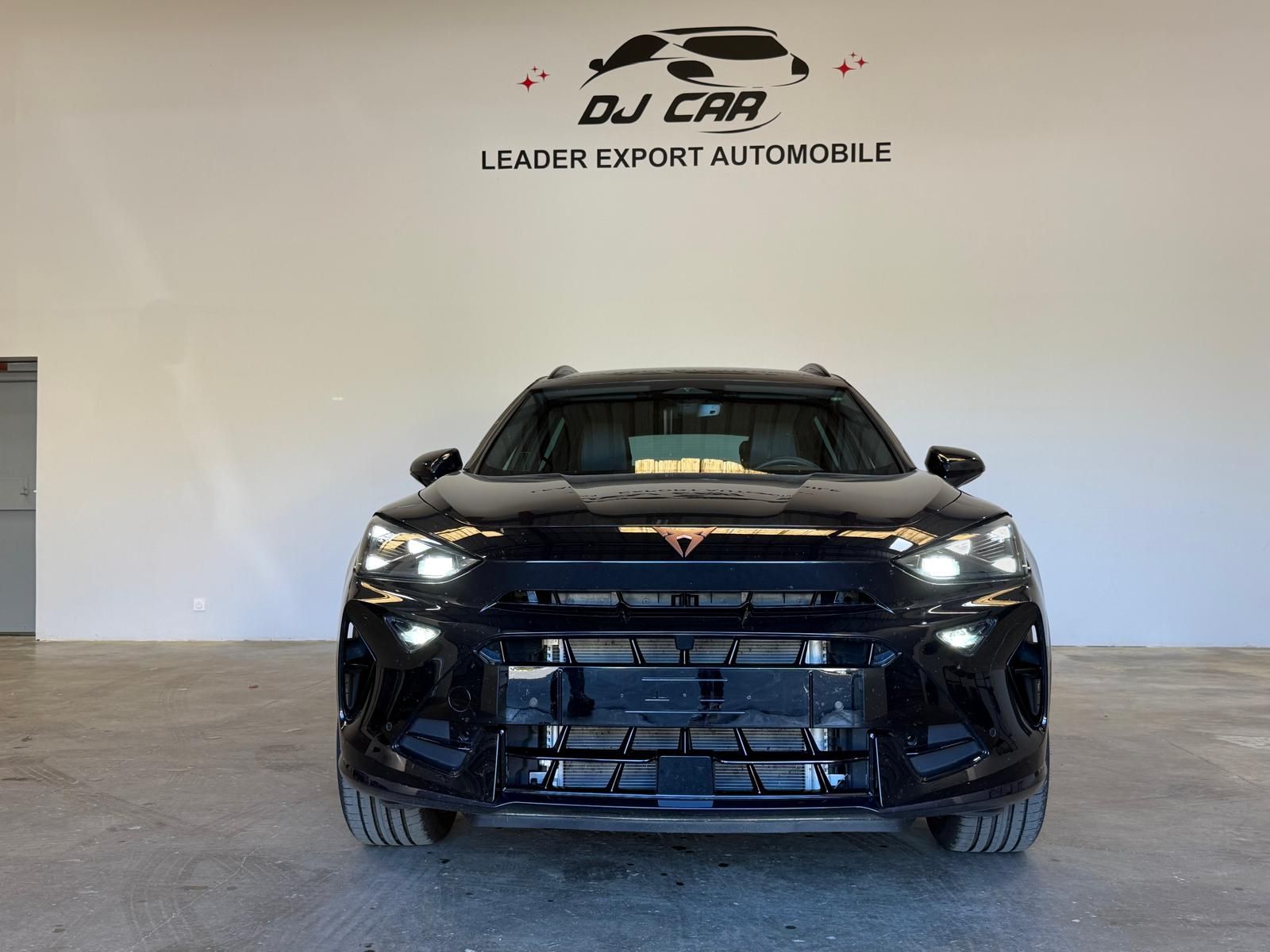 CUPRA FORMENTOR PH2 1.5 eTSI 150 ch DSG7 V 5P occasion - Leader export auto Algérie, licence moudjahidine, CCR (Vue 1) - DJCAR