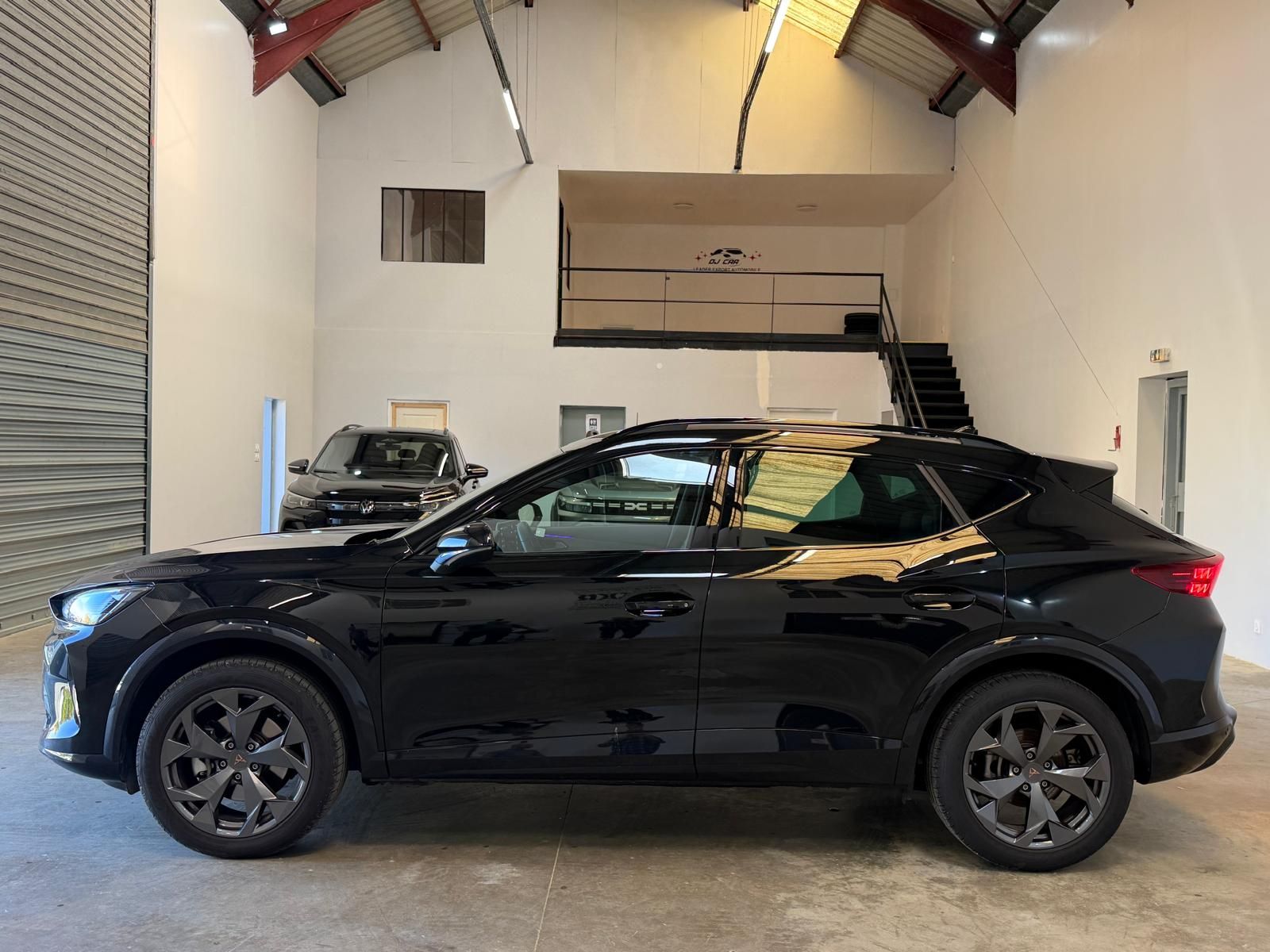 CUPRA FORMENTOR PH2 1.5 eTSI 150 ch DSG7 V 5P occasion - Leader export auto Algérie, licence moudjahidine, CCR (Vue 3) - DJCAR