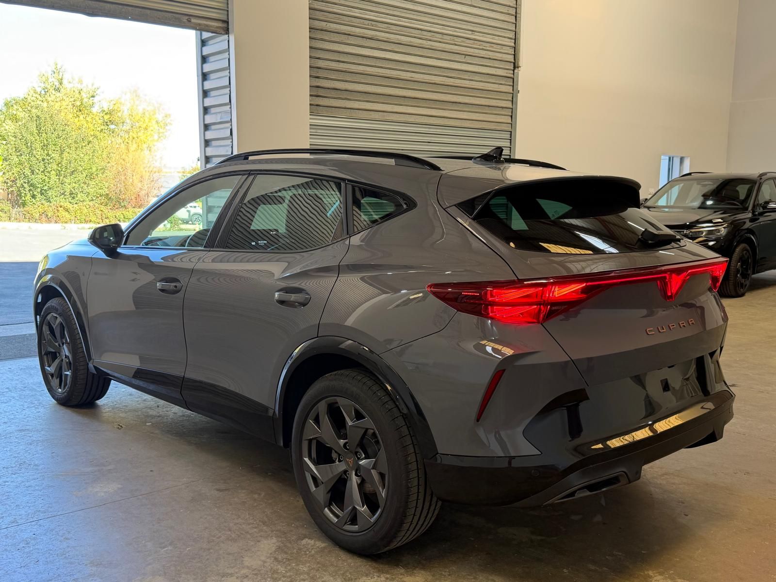 CUPRA FORMENTOR PH2 1.5 eTSI 150 ch DSG7 V 5P occasion - Leader export auto Algérie, licence moudjahidine, CCR (Vue 3) - DJCAR